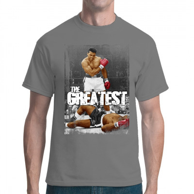 Der größte Boxer aller Zeiten in seiner berühmtesten Siegespose, aufgenommen in 1974 in Kinshasa (Zaire).

Dieses Shirt ist ein absolutes Must-Have für alle Boxfans. Beeindruckender kann ein Boxkampf nicht sein.
