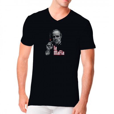 T-Shirt Motiv: La Mafia

Der berühmteste Gangster aller Zeiten. Der Pate als cooles Shirt-Motiv. 