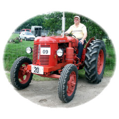 Traktor David Brown 990